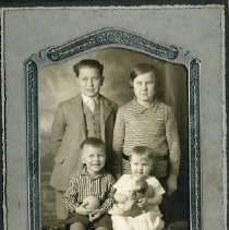 Clifford, Marjorie, Bill and Helen Taylor